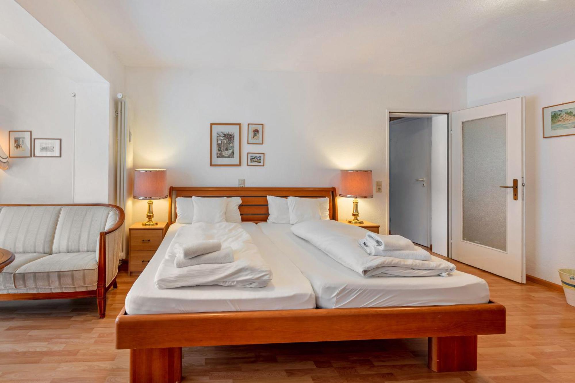 Apartments Am Schwarzwaelder Hof バート・ベリンゲン エクステリア 写真