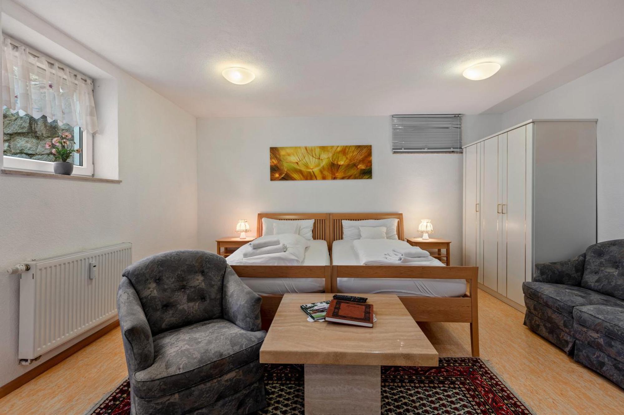 Apartments Am Schwarzwaelder Hof バート・ベリンゲン エクステリア 写真