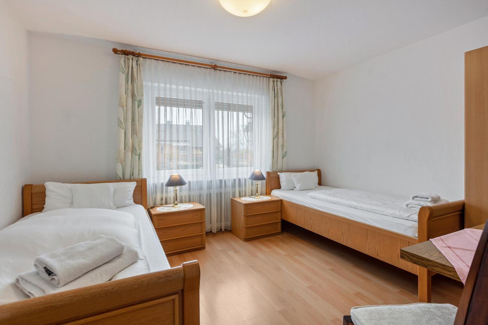 Apartments Am Schwarzwaelder Hof バート・ベリンゲン エクステリア 写真