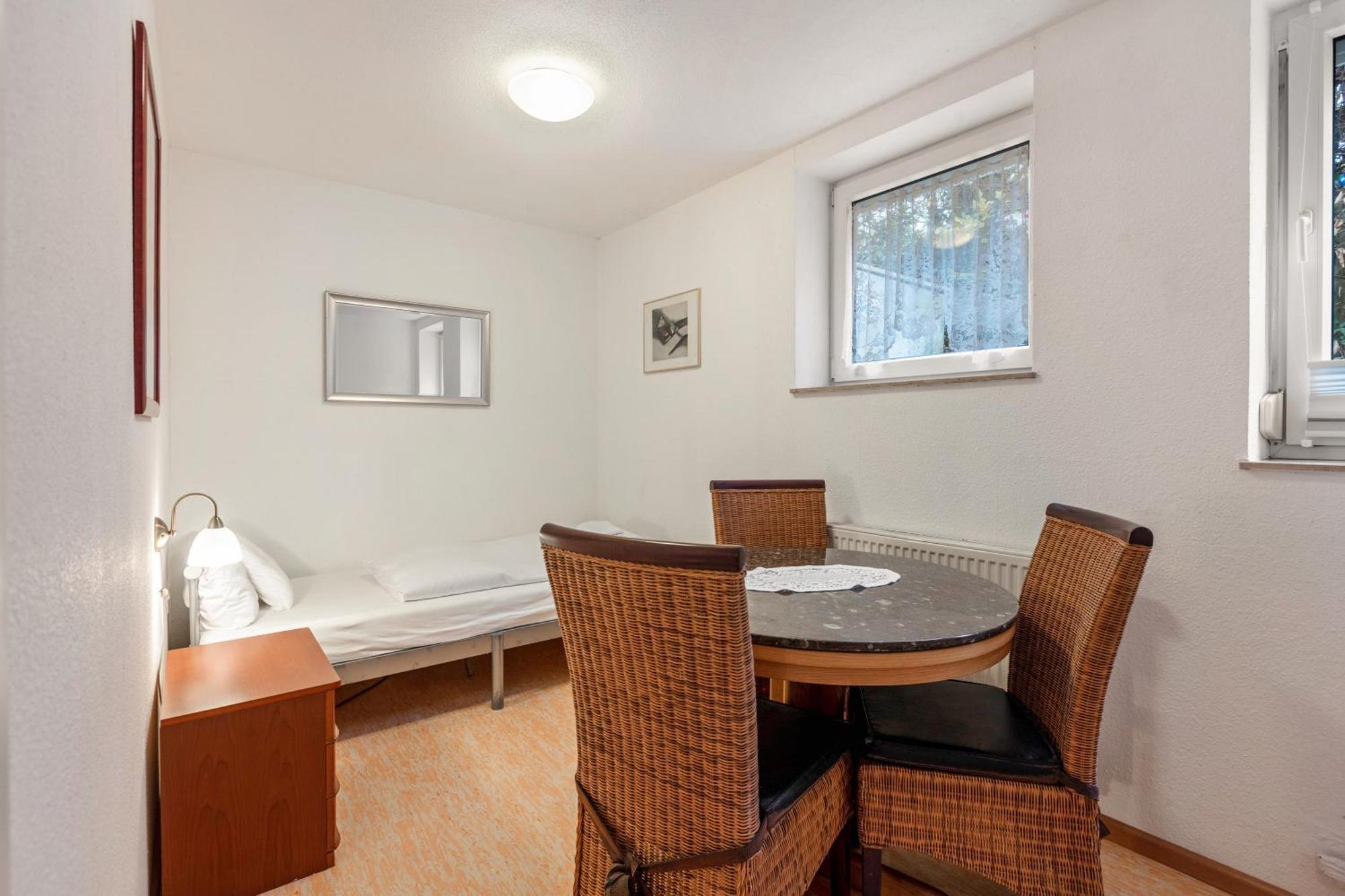 Apartments Am Schwarzwaelder Hof バート・ベリンゲン エクステリア 写真