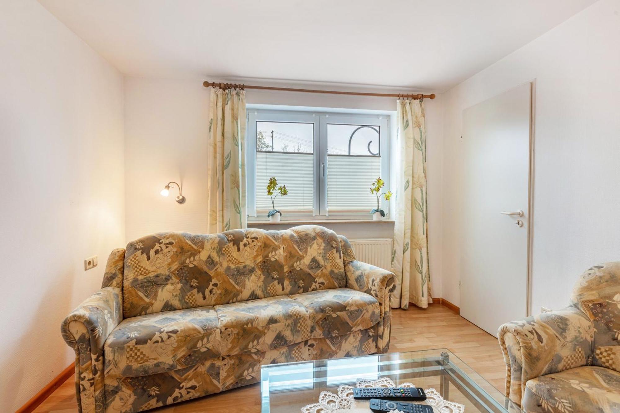 Apartments Am Schwarzwaelder Hof バート・ベリンゲン エクステリア 写真